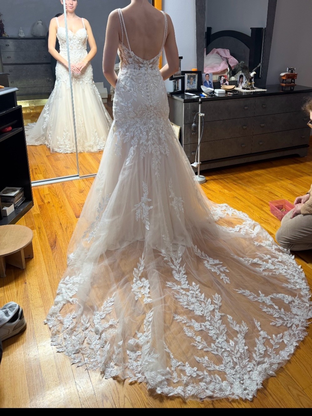Allure Lace Appliqué Mermaid Wedding Dress - Wedding dress never worn!
